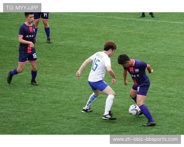 黄金脚法足球精英选拔擂台